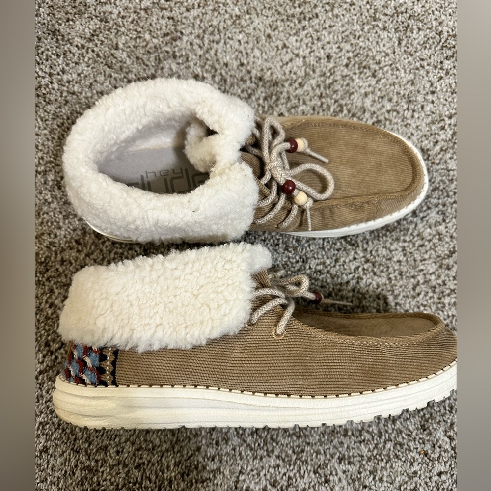 Hey Dude Fold Over Wendy Boots